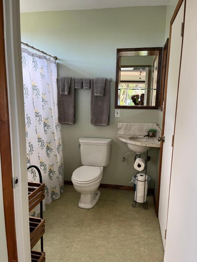 Waipio Studio Apartment Kukuihaele Экстерьер фото